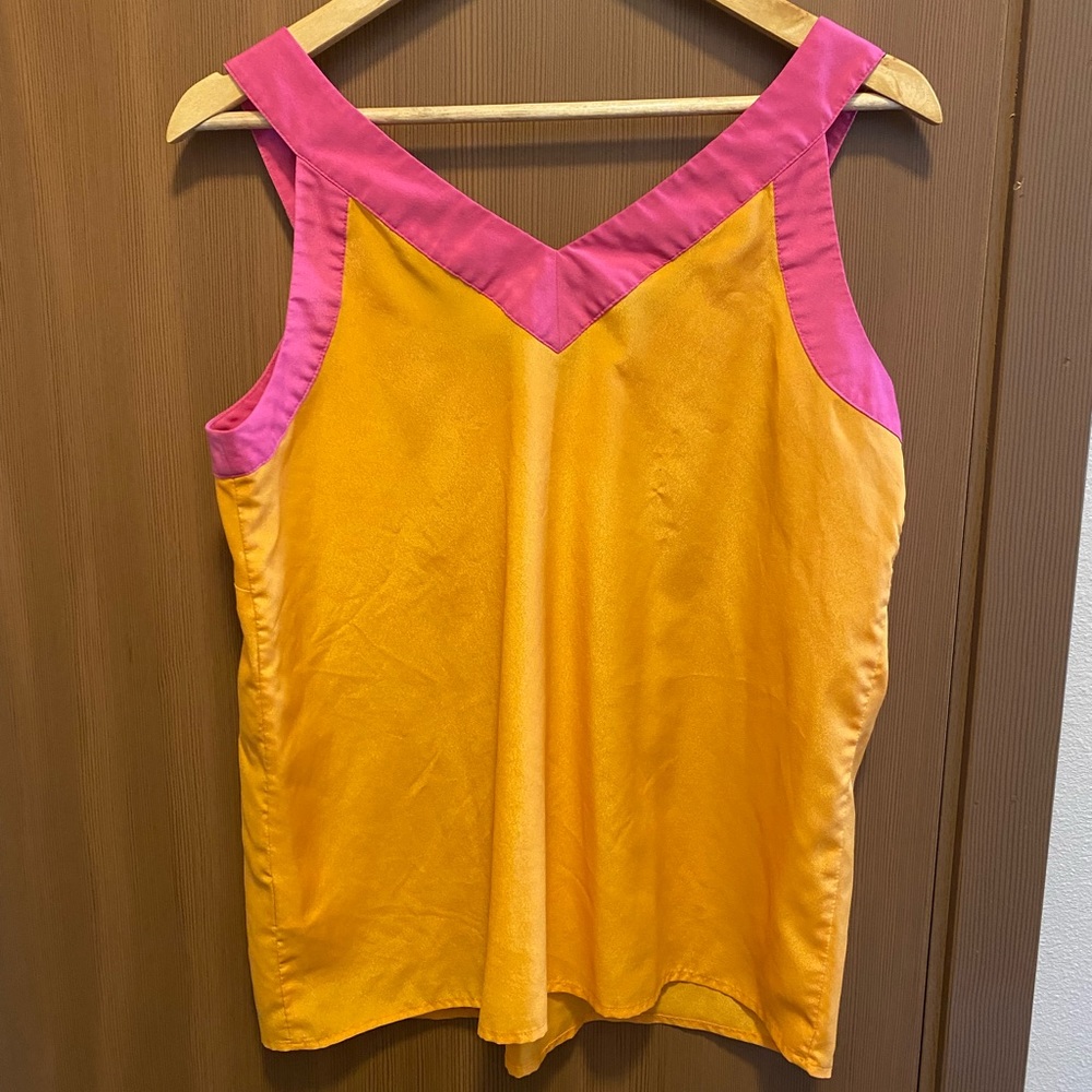 Color block tank top